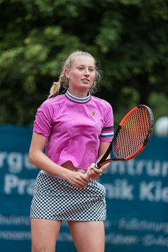 Marie-Lynn Tiedemann 381 - Marie-Lynn Tiedemann